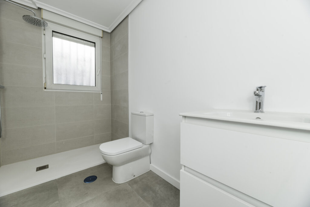 Bursa banyo tadilatı. duşa kabin yenileme. banyo tesisat onarma